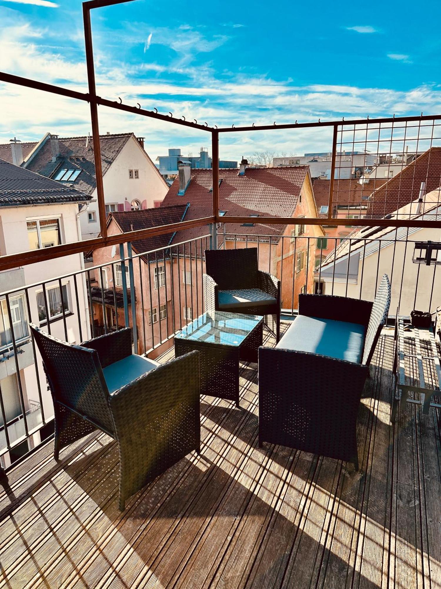 Zentrale Wohnung Mit Dachterasse Bregenz Buitenkant foto